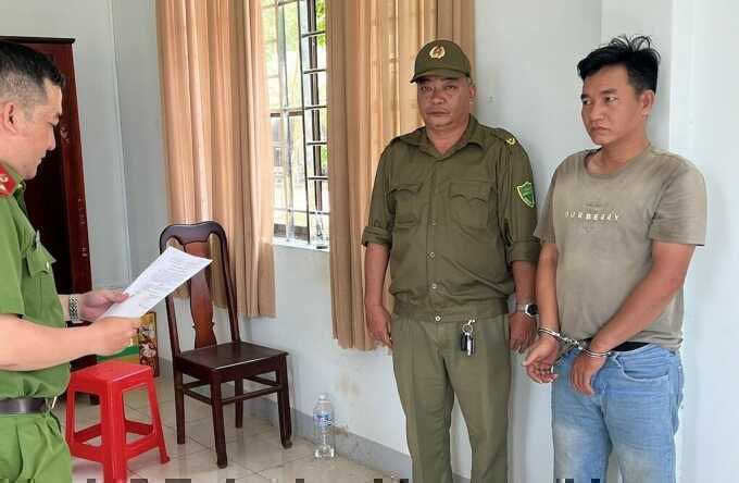 Bắn `con nợ` để đòi tiền