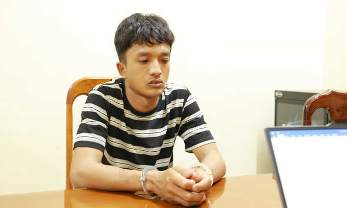 Cụ bà 79 tuổi bị khống chế, cướp vàng