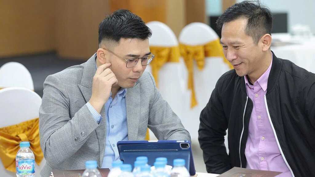 Người trẻ và hành trình “săn” nhà