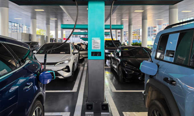 Khách hàng tăng đột biến sau khi BYD ra mắt công nghệ sạc nhanh
