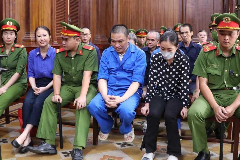 Thành ủy TPHCM khai trừ 7 đảng viên