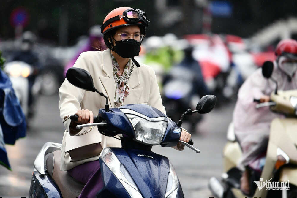 Dự báo thời tiết 22/3/2026: Miền Bắc giảm mưa hửng nắng, Hà Nội cao nhất 27 độ