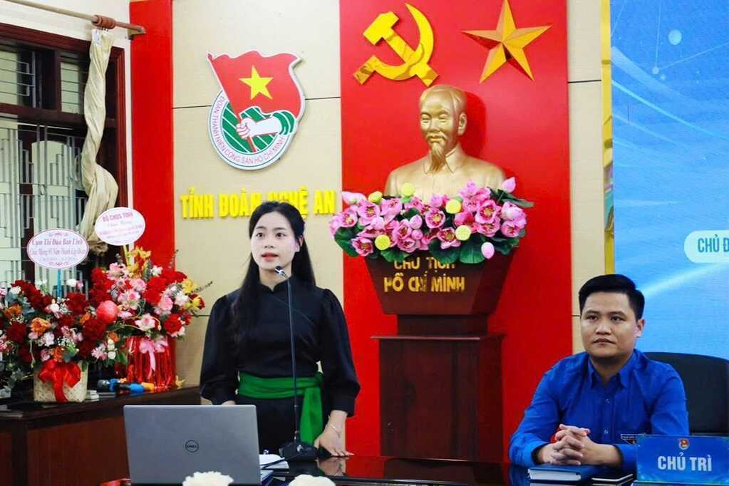 Cô giáo Ơ Đu trở thành nữ đại biểu Quốc hội trẻ nhất cả nước