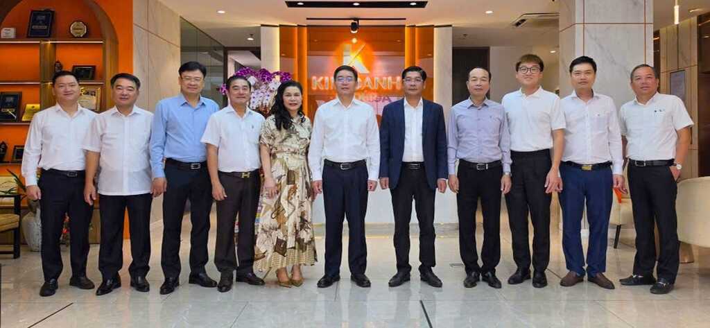 Lãnh đạo TP Huế thăm mô hình khu đô thị và nhà ở xã hội của Kim Oanh Group
