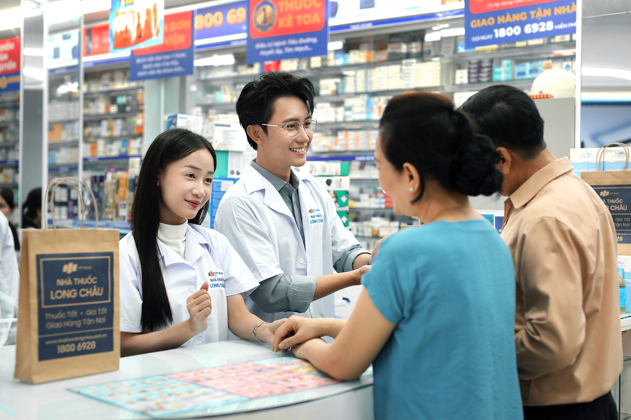 Long Châu hợp tác AstraZeneca ra mắt liệu pháp thế hệ mới hỗ trợ người bị hen nặng