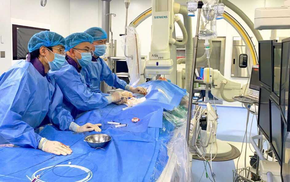 Hồi hộp tưởng bình thường, người phụ nữ phát hiện mắc bệnh tim nguy hiểm