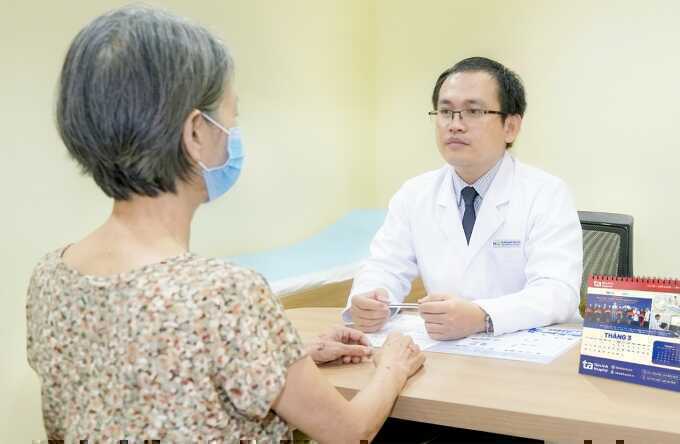 Tưởng dị ứng thực phẩm hóa nổi mề đay