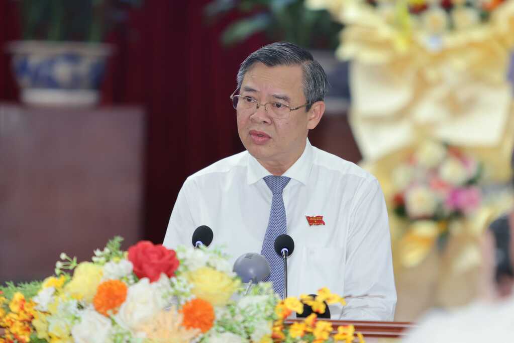 Ông Trương Cảnh Tuyên tiếp tục được bầu làm Chủ tịch UBND TP Cần Thơ