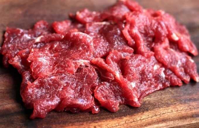 Ăn thịt bò mỗi ngày để bổ máu?