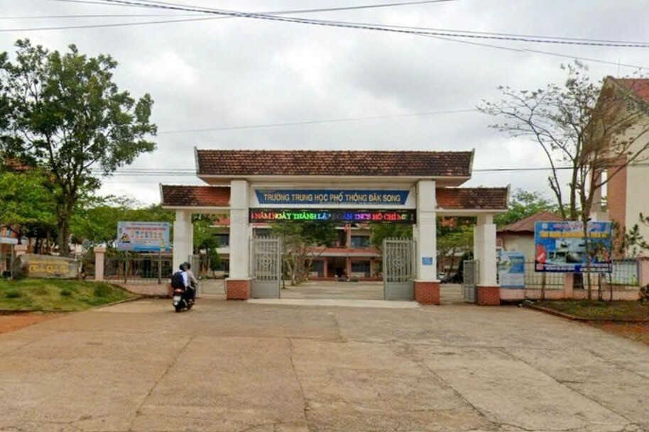 Cô giáo bị phát tán ảnh nhạy cảm, Trường THPT đề nghị công an vào cuộc