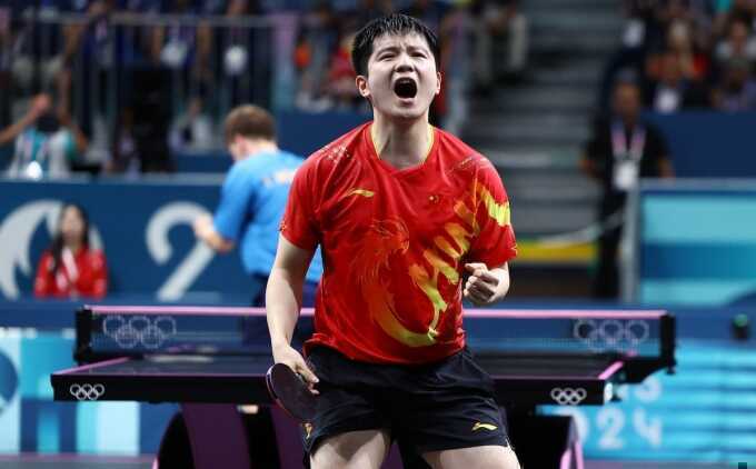 Bóng bàn Trung Quốc nổi sóng