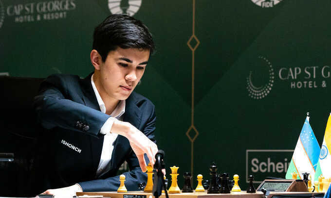 Sindarov thí quân, lập kỷ lục thắng ở Candidates