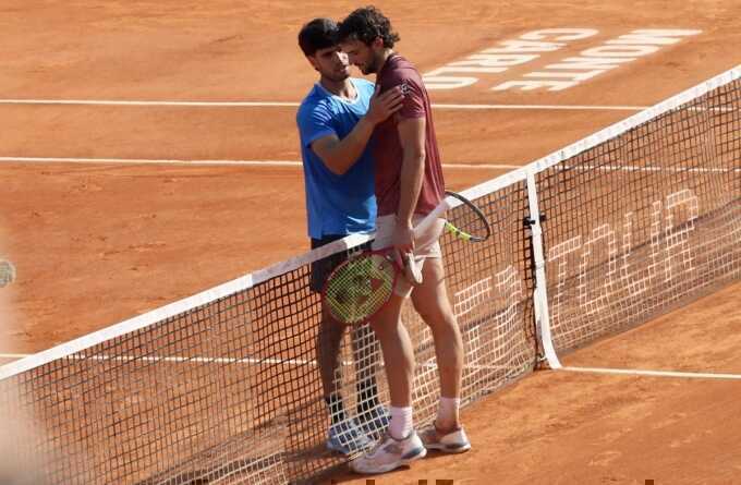 Alcaraz đấu Sinner ở chung kết Monte Carlo Masters