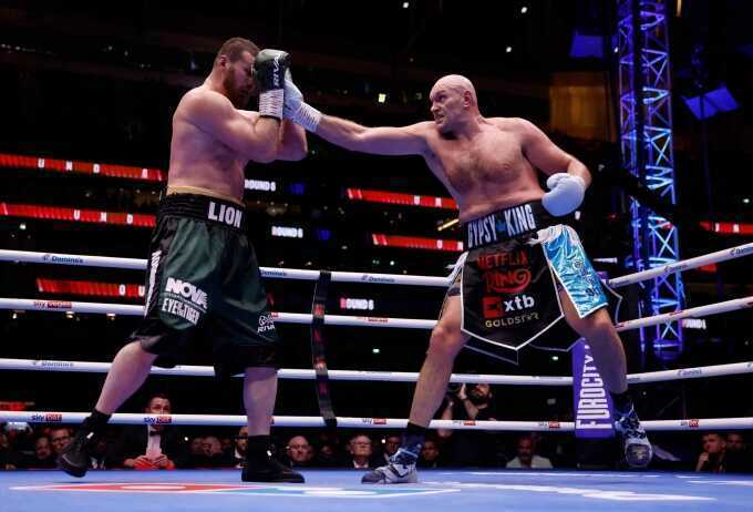 Fury thắng áp đảo ngày tái xuất, thách đấu Joshua