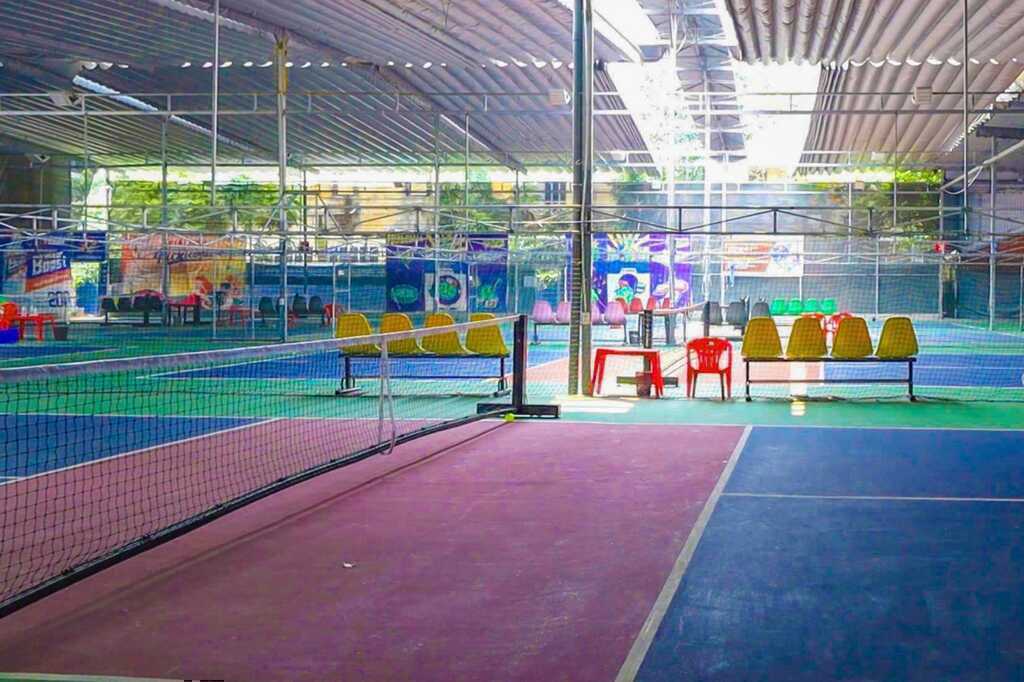 Người chơi bỏ tiền triệu mua vợt pickleball cho biết rồi nghỉ vì bận