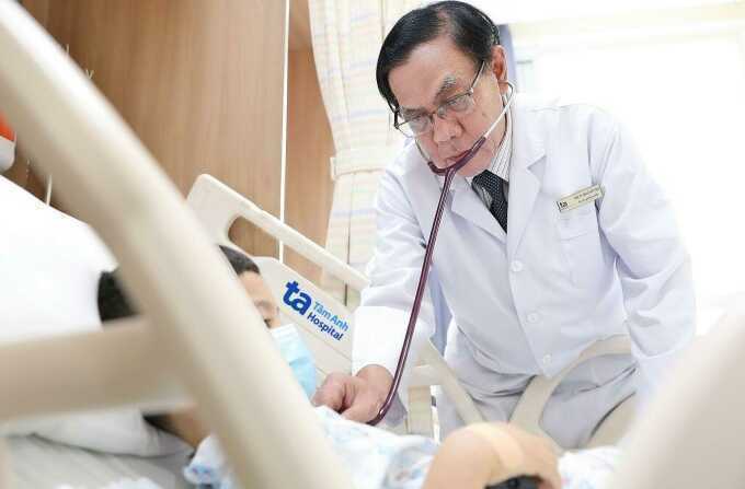 Triệu chứng não mô cầu dễ nhầm cảm cúm
