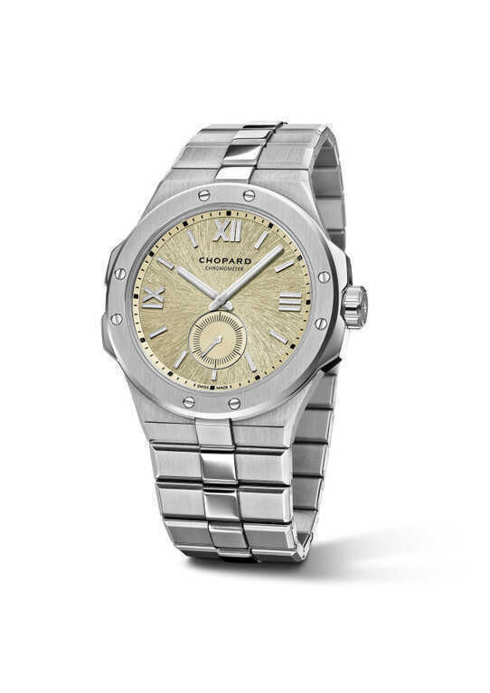 Chopard ra mắt đồng hồ thể thao siêu mỏng