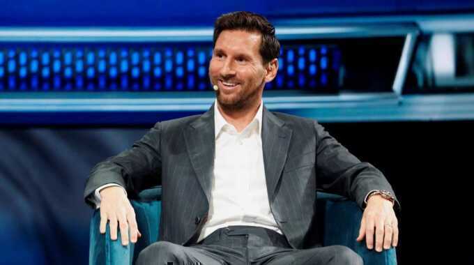 Messi mua một CLB ở Tây Ban Nha
