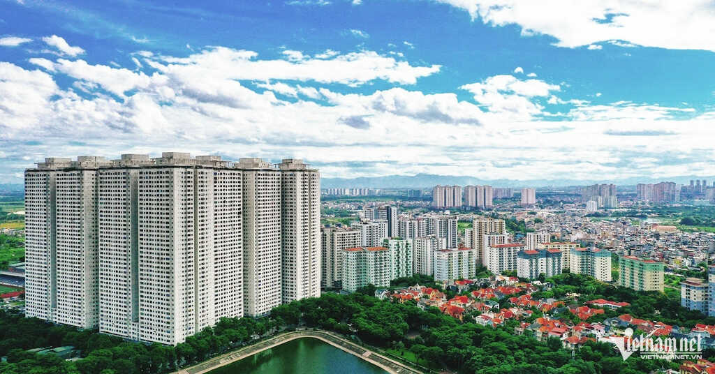Phía sau khu chung cư đông dân bậc nhất Hà Nội hơn 10 năm chưa có sổ đỏ