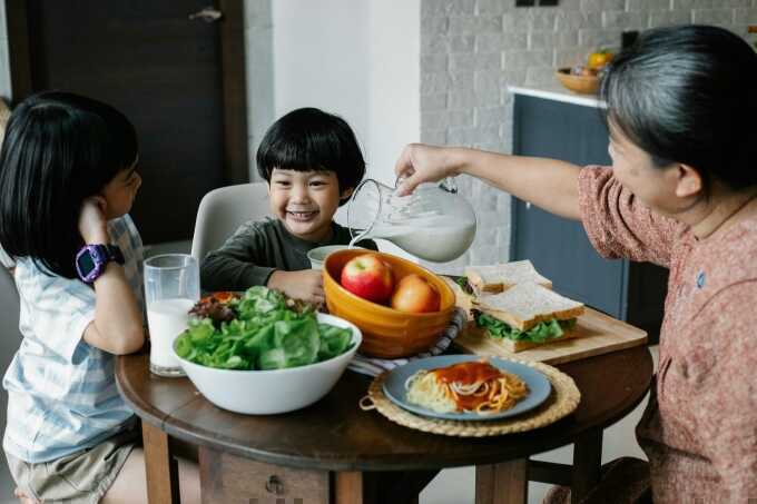 Tác dụng của lactoferrin trong dinh dưỡng cho trẻ