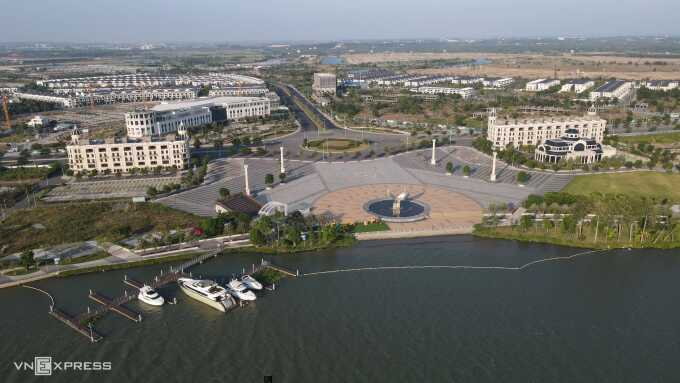 Lợi nhuận chủ đầu tư Aqua City giảm gần 5 lần