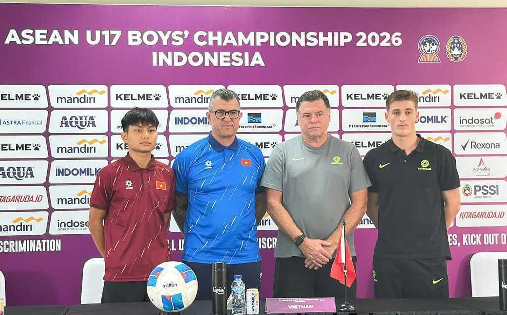 HLV Cristiano Roland: ~U17 Việt Nam nắm rõ điểm mạnh của U17 Australia~