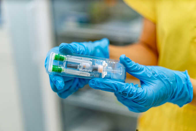 Australia miễn phí vaccine RSV cho người già