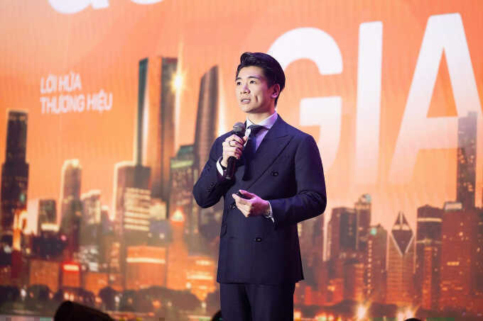 Ngân hàng của `bầu` Hiển đổi logo