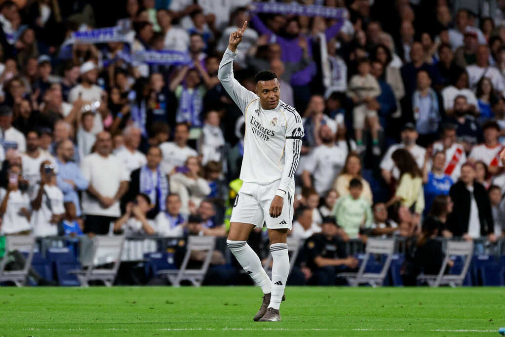 Real Madrid thắng trong la ó: Không thể tha thứ cho các triệu phú