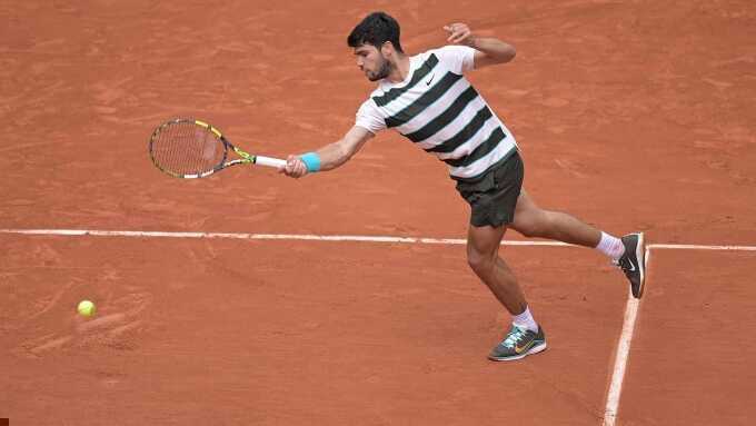 Alcaraz không dự Roland Garros 2026