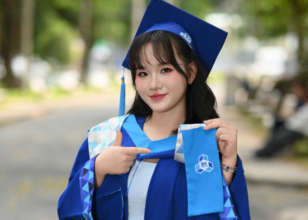 Nữ sinh Bách khoa tốt nghiệp sớm, đạt loại giỏi ngành hiếm ít người dám chọn