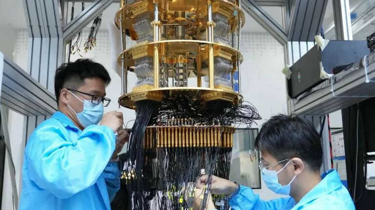 Viện sĩ, giáo sư khởi nghiệp và 3 con đường định hình ngành lượng tử