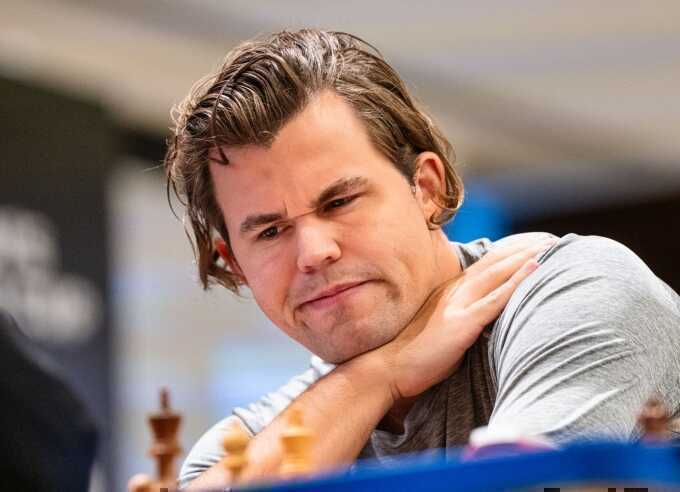 Carlsen tìm lại mạch vô địch