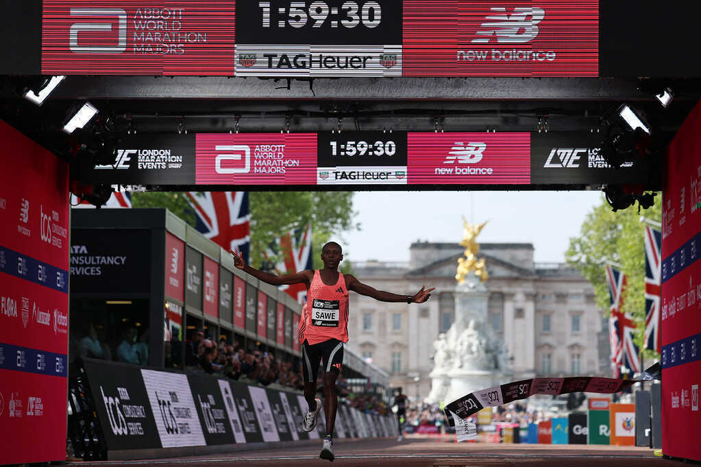 Sabastian Sawe chạy marathon dưới 2 tiếng: Sự phi thường của con người
