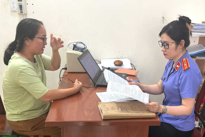 Bác sĩ nha khoa bị khởi tố vì lừa hơn 200 triệu đồng