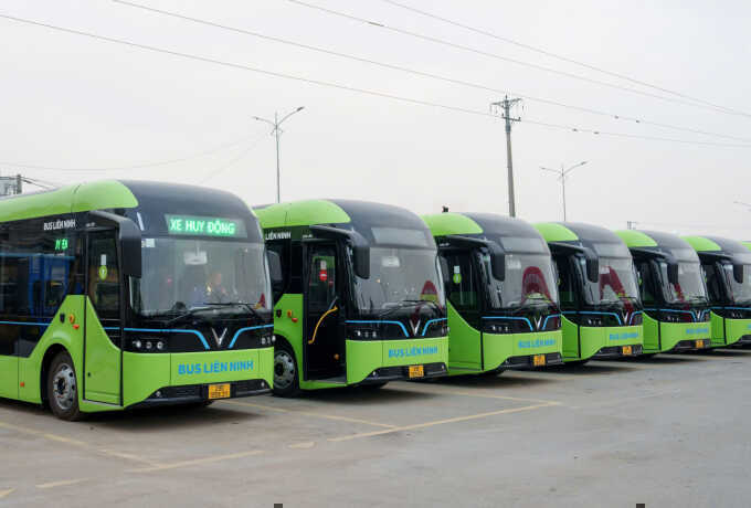 Hà Nội chưa có chủ trương miễn phí xe buýt toàn dân