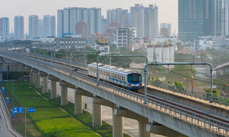 TPHCM đề xuất đầu tư hơn 124.000 tỷ đồng xây dựng 2 tuyến metro trên cao