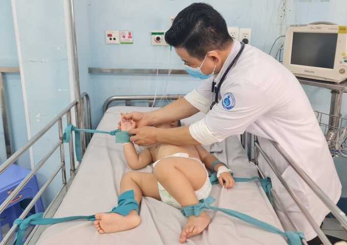 Ca tay chân miệng TP HCM tăng hơn 60%