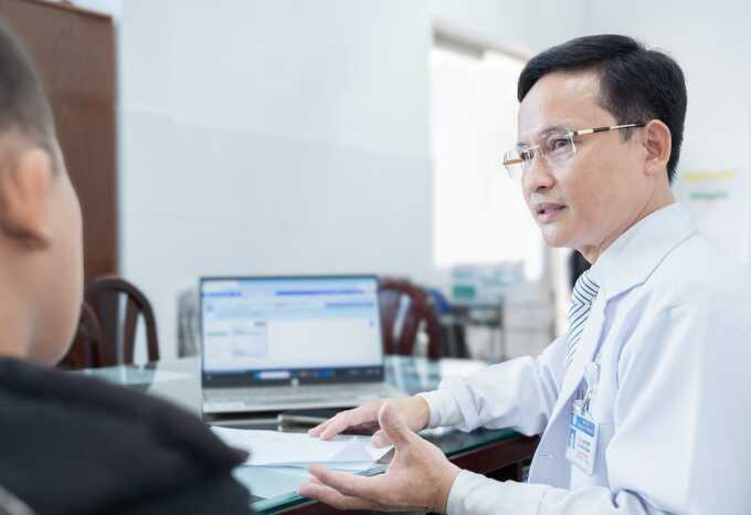 Chàng trai 20 năm đi tìm tên bệnh lạ