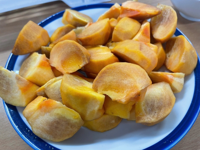 Bị tăng huyết áp có nên ăn trái cây ngọt?
