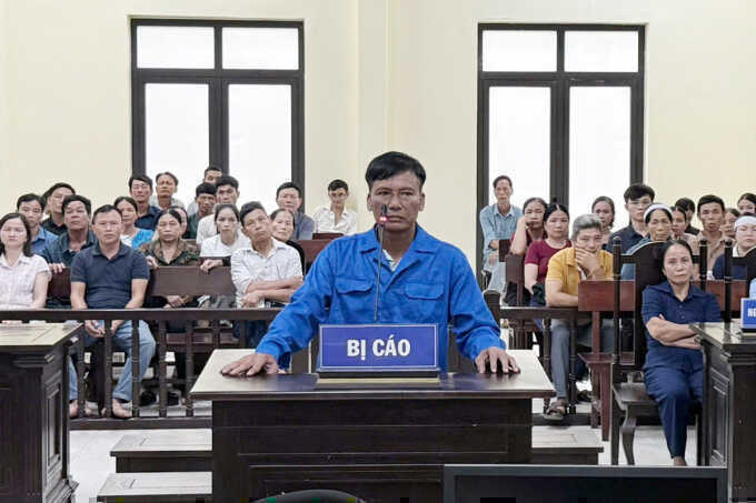 Án mạng từ câu nói đùa `sợ vợ`
