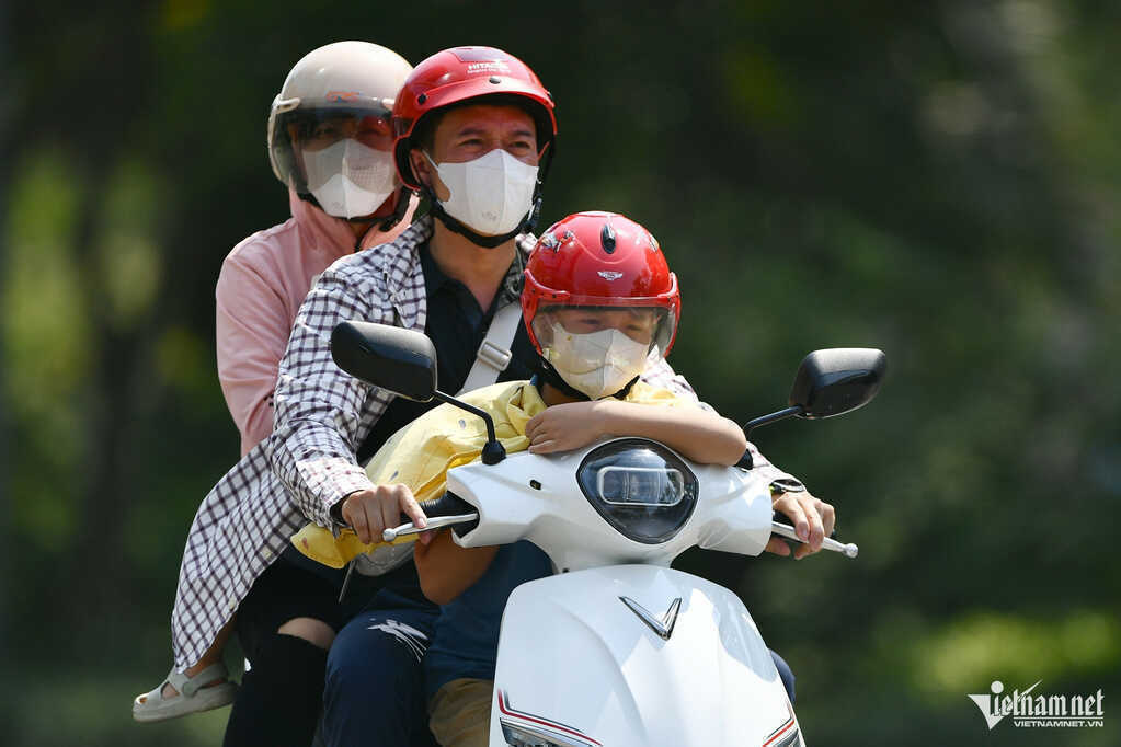 Dự báo thời tiết 13/5/2026: Nắng nóng lan ra miền Bắc, Trung Bộ như `chảo lửa`