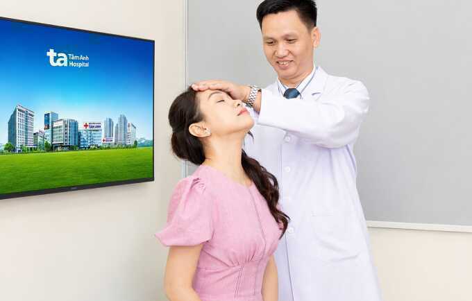 Khi nào cần đi khám đau vai gáy?