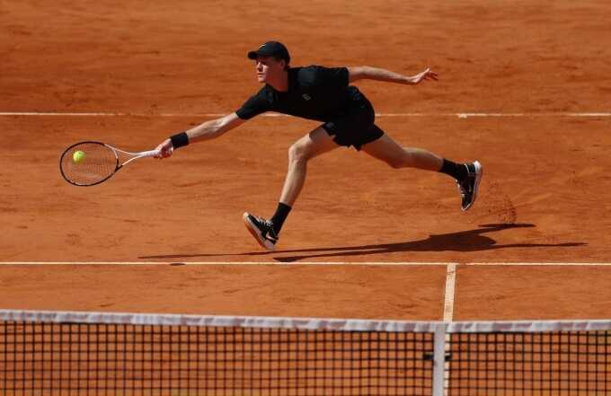 Sinner bắt kịp kỷ lục Masters 1000 của Djokovic