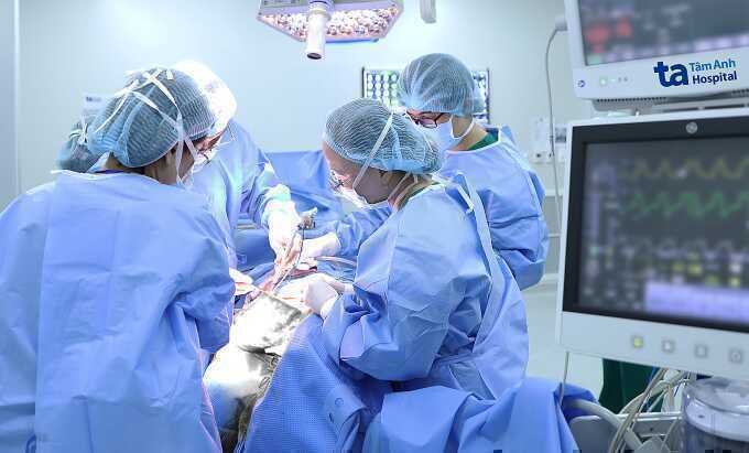 Ung thư sàn miệng tái phát sau hai tháng