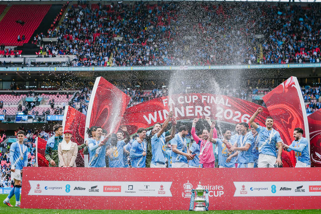 Man City giành FA Cup: Huyền thoại Pep Guardiola