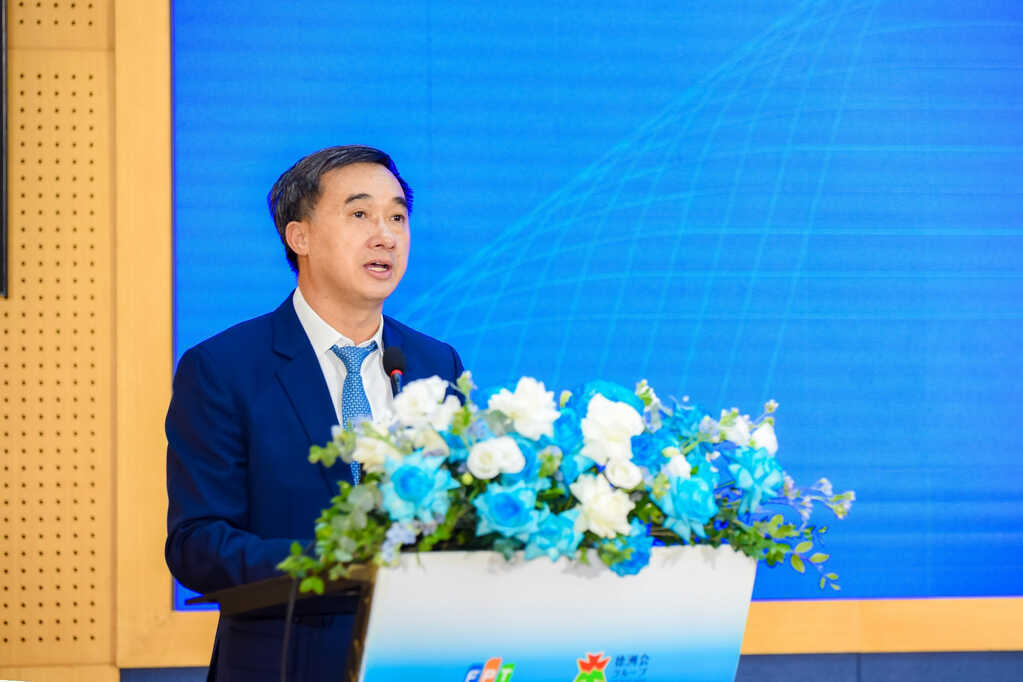Chuyển đổi số y tế đặt mục tiêu cao nhất là chăm sóc sức khỏe người dân tốt hơn