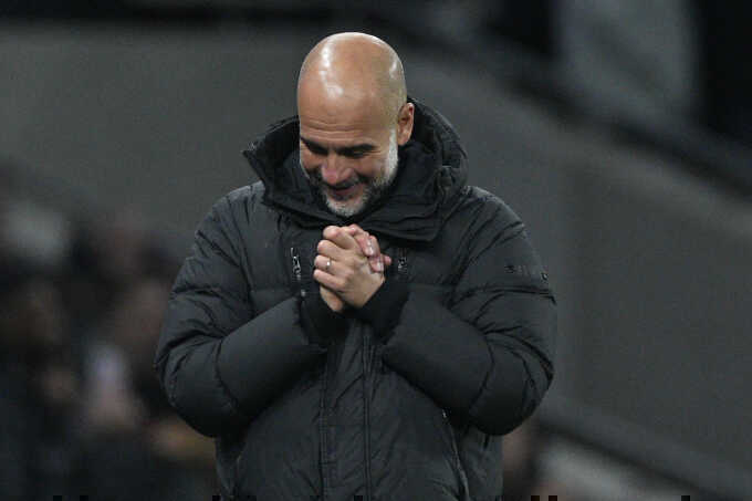 Guardiola - HLV khiến cả thế giới học theo