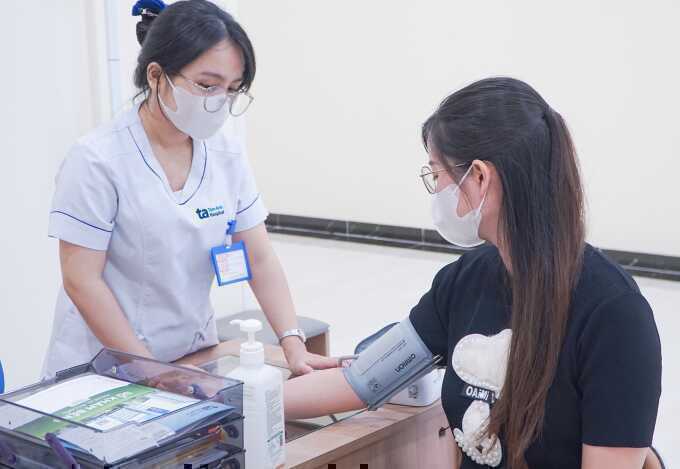 Dấu hiệu mỡ máu cao âm thầm tấn công mạch máu