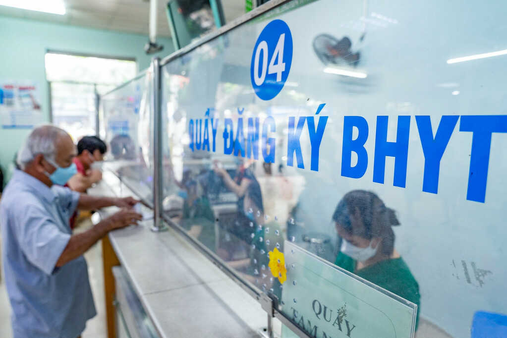 Lương cơ sở tăng lên 2,53 triệu đồng, tiền đóng BHYT thay đổi ra sao?